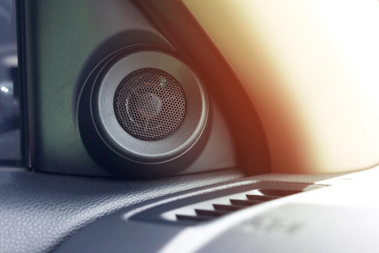 altavoz para coche