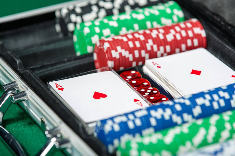 maletín de poker