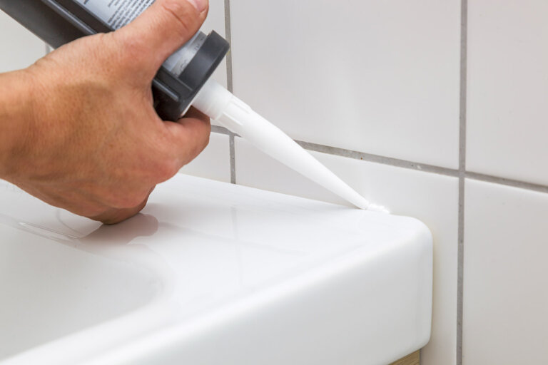 pistola de calafateo